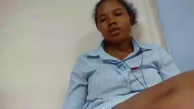 julie349 live cam on Cam4