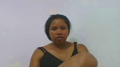 julie349 live cam on Cam4
