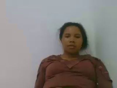 julie349 live cam on Cam4