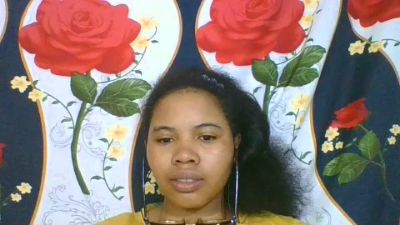 julie349 live cam on Cam4