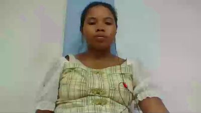 julie349 live cam on Cam4