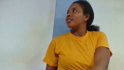 julie349 live cam on Cam4