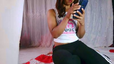 juliesexy87 live cam on Cam4