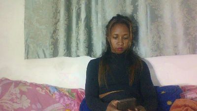 juliesexy87 live cam on Cam4