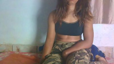 juliesexy87 live cam on Cam4
