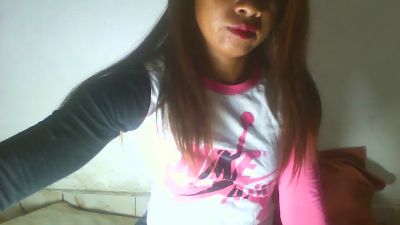 juliesexy87 live cam on Cam4
