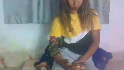 juliesexy87 live cam on Cam4