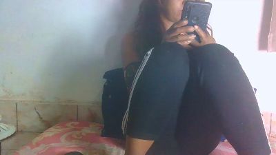juliesexy87 live cam on Cam4