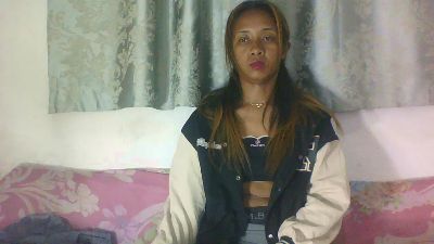 juliesexy87 live cam on Cam4