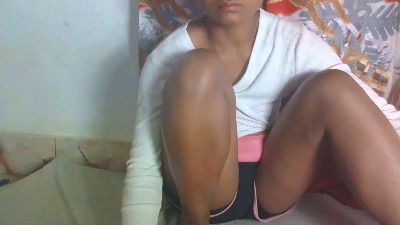 juliesexy87 live cam on Cam4