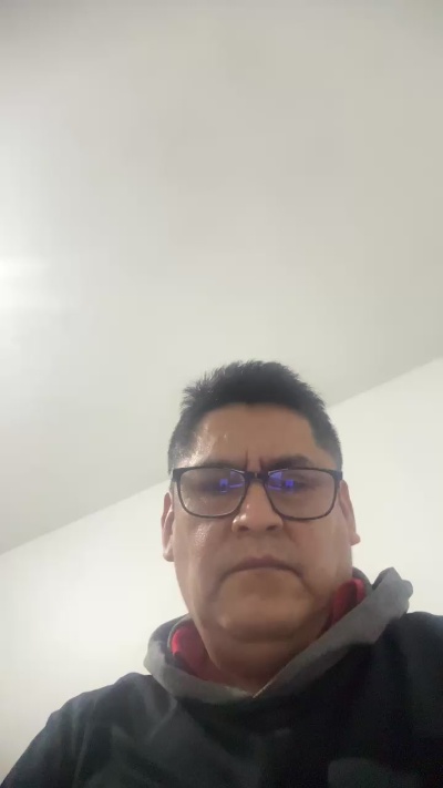 julioesperma live cam on Cam4