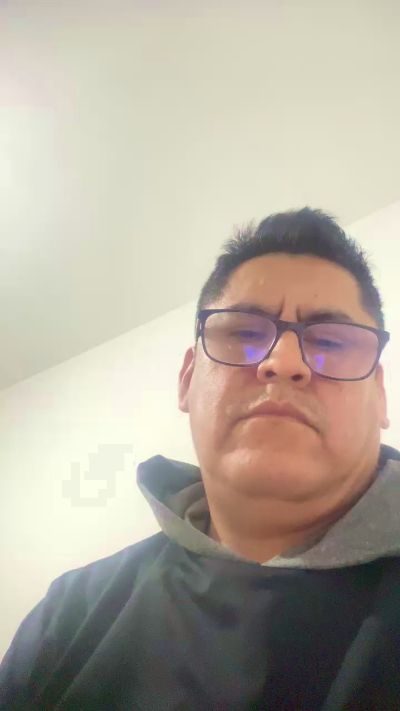 julioesperma live cam on Cam4