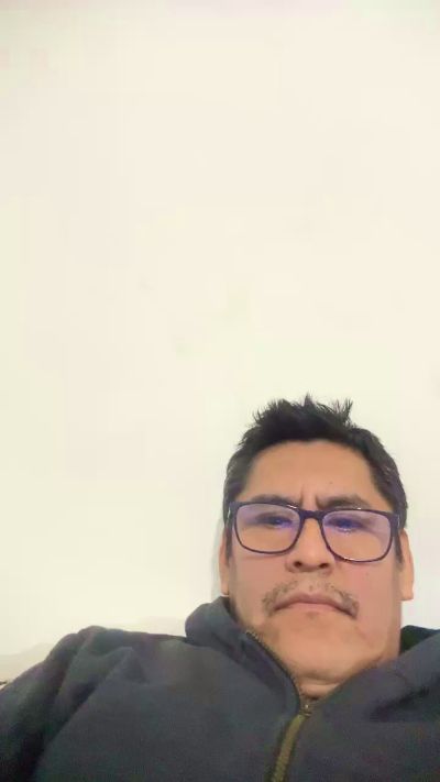 julioesperma live cam on Cam4