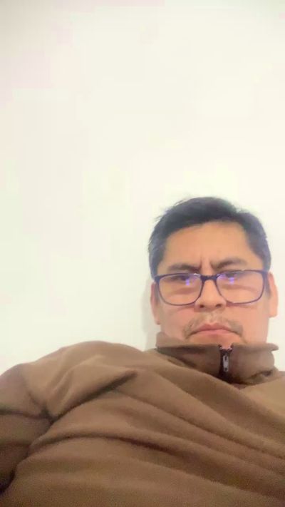 julioesperma live cam on Cam4