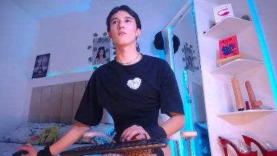 jullian_ricci live cam on Cam4