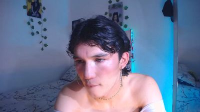 jullian_ricci live cam on Cam4