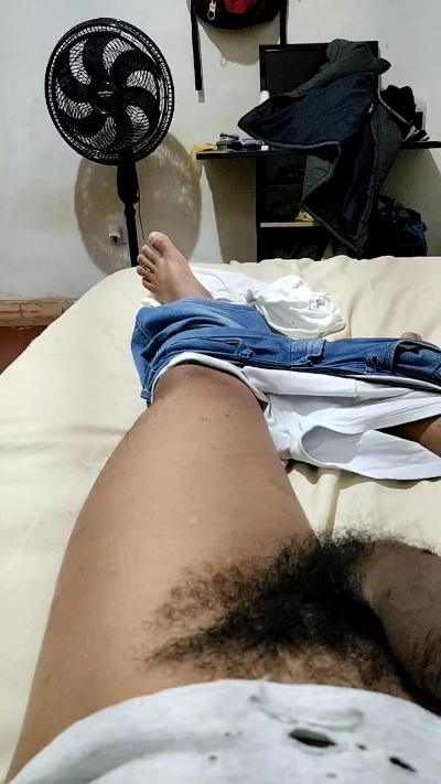 julliorodrigues live cam on Cam4