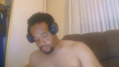jusnsasex2 live cam on Cam4