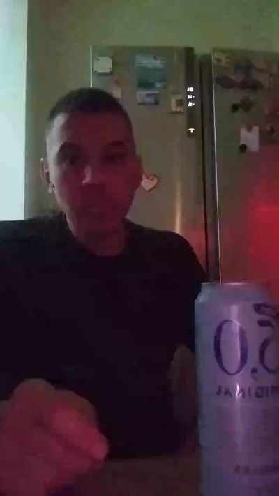 just_a_boy31 live cam on Cam4