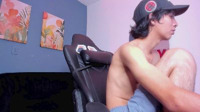 justin_kim live cam on Cam4