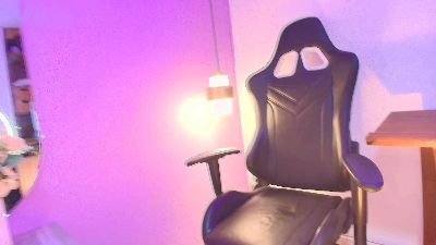 justin_kim live cam on Cam4