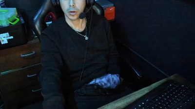 jvieer live cam on Cam4