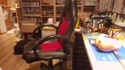 jwo100 live cam on Cam4