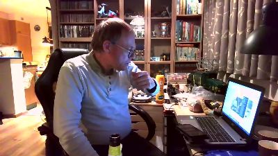 jwo100 live cam on Cam4