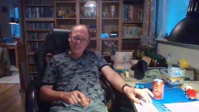 jwo100 live cam on Cam4