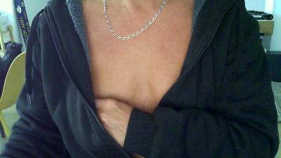 kad221 live cam on Cam4