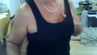 kad221 live cam on Cam4