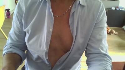 kad221 live cam on Cam4