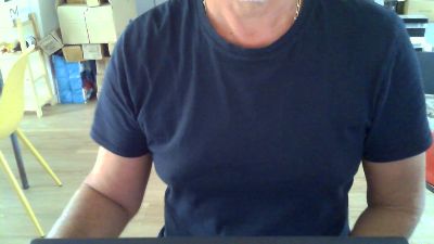 kad221 live cam on Cam4
