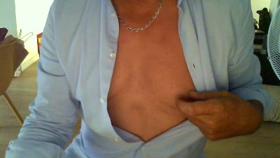 kad221 live cam on Cam4