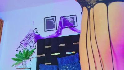 kaia_finn live cam on Cam4
