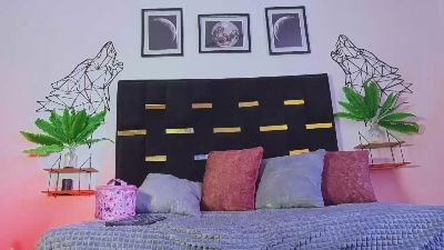 kaia_finn live cam on Cam4