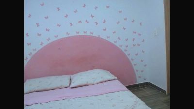kaia_nila live cam on Cam4