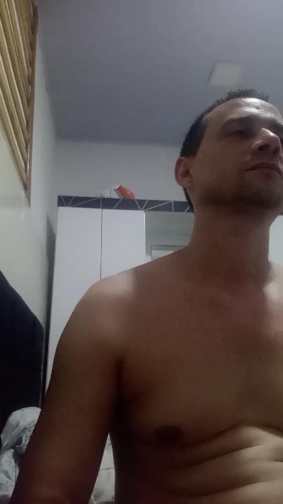 Живая веб-камера kaijuu04, мужчина, страна Бразилия