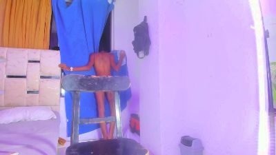 kailani_2 live cam on Cam4