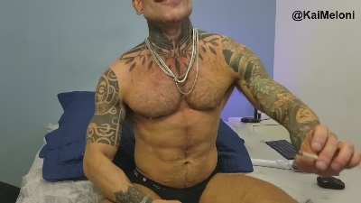 kairosmeucci live cam on Cam4