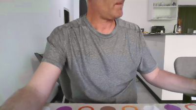 kako2342 live cam on Cam4