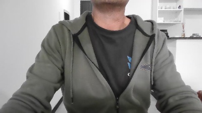 kako2342 live cam on Cam4