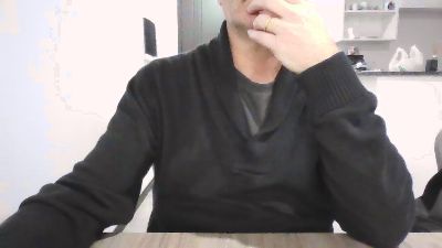 kako2342 live cam on Cam4