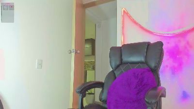 kalivan_v live cam on Cam4