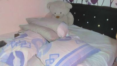 kami_22 live cam on Cam4