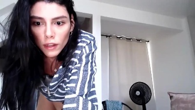kamila21cm live cam on Cam4