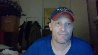 kansaspartyboy live cam on Cam4