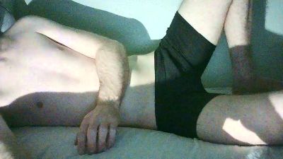 le modèle kaptrs est en webcam porno dans un show sur le site cam4, il possède les tags suivants: 