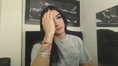 karla_lovera live cam on Cam4
