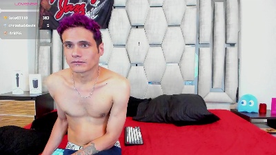 karlaandmatt live cam on Cam4